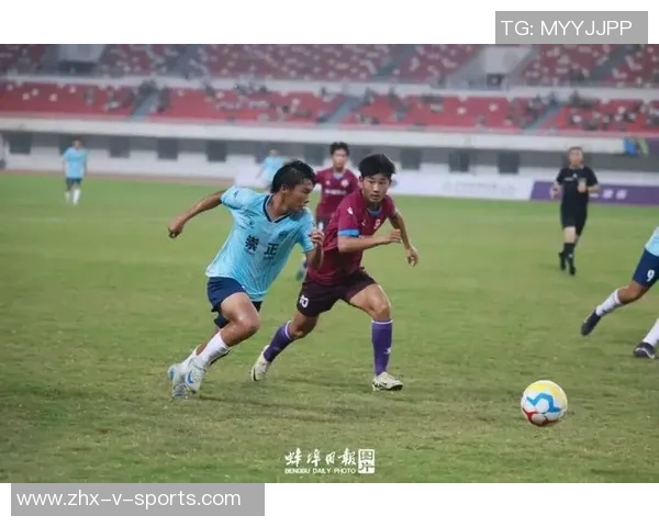 蚌埠足球比赛精彩纷呈球迷热情高涨助力球队争辉 蚌埠足球比赛精彩纷呈球迷热情高涨助力球队争辉